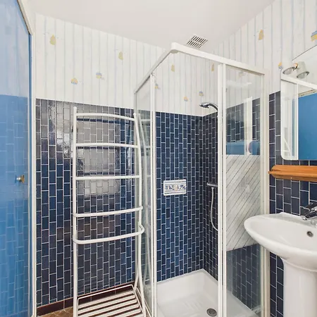 Sejour Pour 8 Avec Piscine En Bord De 巴尔巴特尔