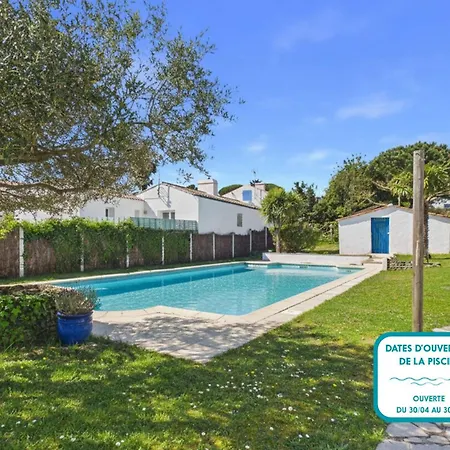 Casa vacanze Sejour Pour 8 Avec Piscine En Bord De